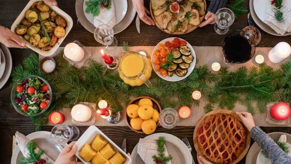 Cena de Nochevieja 2025: Qué comida y bebida no puede faltar en tu mesa para tener suerte